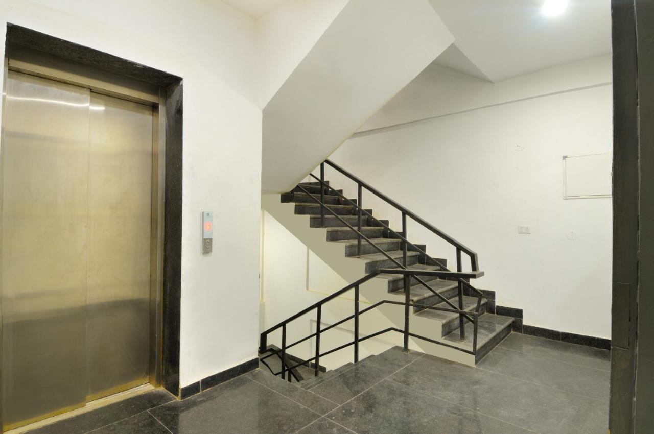 The Red York Ghaziabad Exterior foto