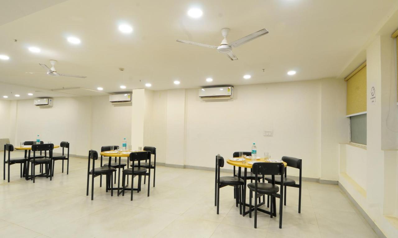 The Red York Ghaziabad Exterior foto